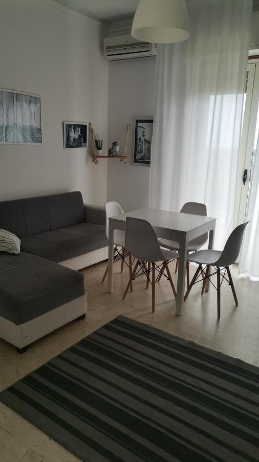 Apartamento Giardini Tao Daniele Exterior foto
